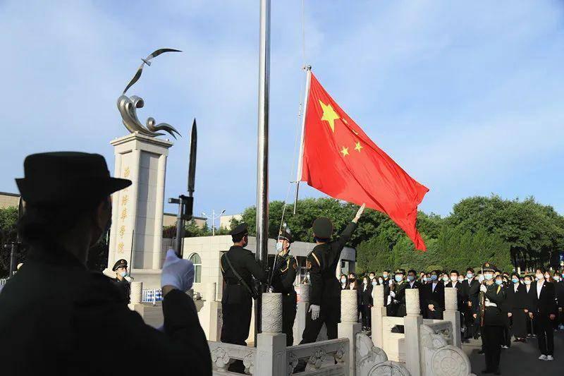 中新网：深足曾获颇具实力赞助商赞助，对方称不需公开这一信息
