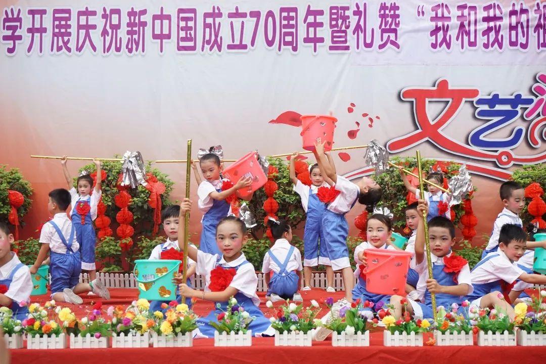 赵黎明老师荣获中国硬笔书法协会成立30周年书法教育先进工作者称号